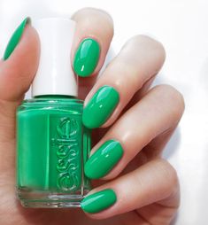 essie SPRING 2017 on the roadie’ a vibrant kelly green Essie Green Nail Polish, Nail Polish Spring, Essie Nail Polish Colors, Bright Red Nails, American Nails, Spring Nail Polish, Gold Nail Polish, Green Nail Polish