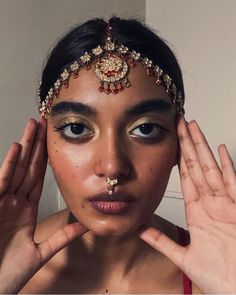 South Asian Reference, Cleo Patra, Asian Reference, Jewelry Hairstyles, Black Indian Women, Filler Pictures, Indian Photos, Gentle Man, Makeup Photoshoot