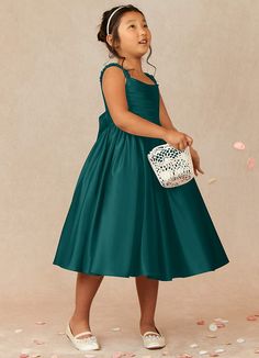 Let your flower girl have fun walking down the aisle while tossing petals in our Matte Satin A-line dress, Cutie Pie. Her square neckline is ruched beautifully and has elastic straps. The back ties into a beautiful bow while the gathered skrit is perfect for twirling an dancing. Emerald Green Kids Dress, Colorful Flower Girl Dresses, Flower Girl Dresses Emerald Green, Green Ring Bearer Outfit, Flower Girl Dresses Green, Green Flower Girl Dress, Satin Flower Girl Dresses, Fall Flower Girl Dresses, Forest Wedding Dress