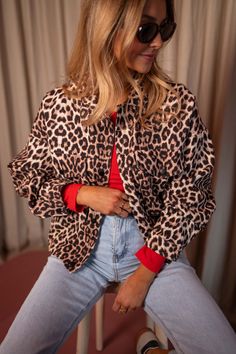 Leopard Denim Bosco Jacket – Easy Clothes North America Mode Pop, Perfect Jacket, Parisian Women, Leopard Print Jacket, Leather Denim, Dress For Success, Print Jacket, Fashion Lookbook, Fall Winter Outfits