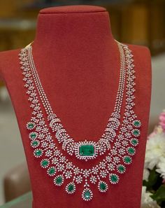 Diamond Aaram, Diamond Jewlery, Diamond Sets, Beautiful Jewelry Diamonds, Neck Pieces Jewelry, Real Diamond Necklace, New Gold Jewellery Designs