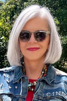 Long Nail Beds, Grey Hair With Bangs, Cindy Hattersley, Grey Hair Looks, Grey Hair Care, Silver White Hair, Shampoo For Gray Hair, Nail Beds, Grey Hair Transformation