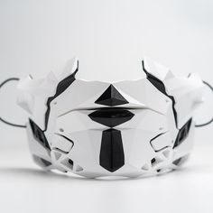 Cool cyberpunk masks aren't just a trend, they're a statement. Dive into a futuristic universe with our unique Cosplay cyberpunk Mask. Designed to cover half your face, this mask is the embodiment of the Cyber Mechanical aesthetic. Made with precision, its plastic material ensures durability while radiating a mysterious vibe with its sleek white hue. Perfect for both men and women, its CyberPunk style is guaranteed to elevate your appearance and make you the center of attention. Why Choose Our M Cyberpunk, Gothic Pose, Cyberpunk Masks, Black Samurai, Estilo Cyberpunk, Samurai Mask, Party Masks, Cyberpunk Style, Mask Party