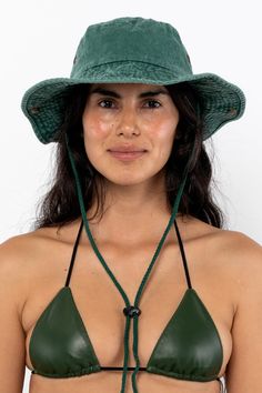 This utilitarian hat has a slightly wider brim than the bucket hat and a drawstring cinch to make sure it stays put. It’s a must for all outdoor activities from hiking to meandering through an outdoor market. Roll it up and tuck it into your suitcase to accompany you on your next adventure!* This style runs slightly smaller than the Bucket Hat. We recommend you size up. Angeles, Hat Outfits Summer, Cute Bucket Hat, Bucket Hat Outfit, Hiking Hat, Summer Fishing, Gardening Hat, La Outfits, Summer Hats For Women