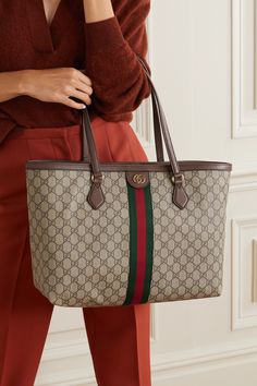 Italy Interior, Tote Bag Outfit, Sac Tote Bag, Tas Gucci, Red Web, Gucci Tote Bag, Gucci Ophidia, Tote Bag Canvas, Gucci Tote