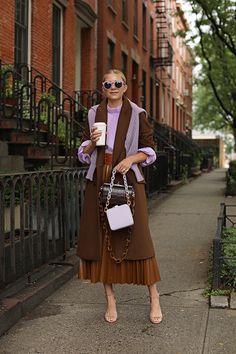 Lavender Outfit Ideas, Brown And Lavender, Lavender Outfit, Blair Eadie, Pullovers Outfit, Hijab Look