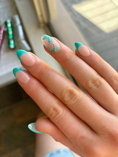 Short Almond Nail Inspo Summer, Short Almond Nail Ideas Natural, Nails On Small Hands, Preppy Summer Nail Ideas, Blue And Yellow French Tip Nails, Almond Nails Designs Beach, Nail Ideas Almond Summer, Almond Nail French Tips, Summer French Tips Almond