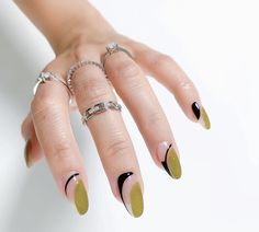 Edgy Neutral Nails, Architect Nails, Edgy Elegant Nails, Mid Century Modern Nails, Abstract Art Nail Designs, Nails With Plants, Unique Nail Ideas Creative, Nail Line Art, Opi Put It In Neutral