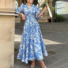 Summer French V neck Puff Sleeve Printed Short Sleeve Waist Controlled Slimming Dress Long Dress - Shoaibuu Frock Design, Long Summer Dresses, Modest Fashion Outfits, Looks Chic, Slim Dresses, Summer Fashion Outfits, Maxi Dress With Sleeves, Classy Dress, Modest Dresses