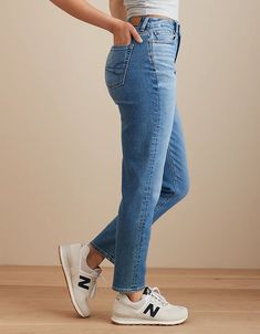 AE Stretch Curvy Mom Jean Slim Fashion Woman, Dress Like A 40 Year Old Woman, 100% Cotton Jeans Womens, Everyday Mom Outfits Fall, Midsize Straight Leg Jeans, Mom In 30s Fashion, Fall 2024 Jeans, Fall Outfits For Moms Over 30, Jeans For Saddlebags