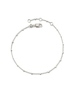 Featuring Kendra’s favorite satellite chain, the Single Satellite Chain Bracelet in Sterling Silver is a minimalist staple you’ll never want to take off. Made with long-lasting Sterling Silver, this simple chain is the perfect base whether you’re stacking or styling solo. Preppy Silver Jewelry, Silver Kendra Scott, Silver Bracelets Simple, Tiffany Bracelet Silver, Kendra Scott Bracelet, Simple Chain, Silver Collection, Demi Fine Jewelry, Dream Jewelry