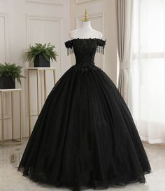 Long Sweet 16 Dresses, Lace Long Prom Dress, Prom Dress Black, Lace Evening Dress, Lace Ball Gowns, Lace Bridesmaids, Princess Ball Gowns, فستان سهرة