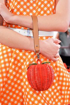 Kate Spade, Spring 2013. Couture, Spade Aesthetic, Kate Spade Aesthetic, Kate Spade Spring, Bag Scarf, Wicker Mirror, Gingham Fashion, Wicker Decor, Orange You Glad