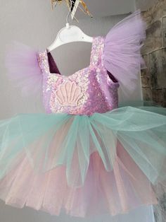 Mermaid Costume Mermaid Tail Tutu Baby Girls Mermaid Outfit - Etsy Toddler Mermaid Costume, Toddler Mermaid Costumes, Halloween Costume Toddler, Costume Mermaid, Mermaid Costume Diy, Mermaid Birthday Outfit, Ariel Birthday Party, Mermaid Tutu, Little Mermaid Cakes