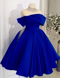 Hoco Dress With Sleeves, Summer 2016 Outfits, Blue Hoco Dress Short, Dress With Sleeves Short, Blue Hoco Dress, Hoco Dresses Blue, Satin Sleeves, Classy Short Dresses, Fancy Short Dresses