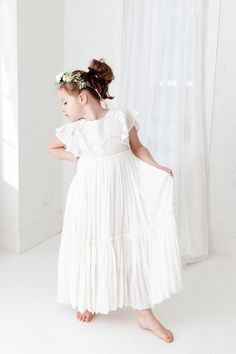 Flower Girls, 1st Communion, Baptism Dress, Mexican Wedding, Communion Dresses, Wedding Flower Girl, Girl Mom, Wren