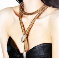 New Gold Crystal Snake Long Pendant Necklace Tony Ward, Serpentine Necklace, Punk Woman, Gold Chain With Pendant, Snake Jewelry, Statement Choker Necklace, Snake Necklace, Rhinestone Choker, Chain Fashion