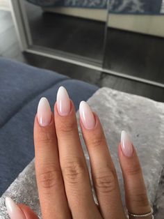 Almond French Tip Nails Acrylics, Neutral Ombre Nails Almond, Oval Nails Long, Almond Shape French Tip, Milky Pink Almond Nails, American Manicure Nails, Unghie Sfumate, Casual Nails