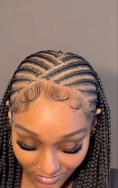 Fulani Braids: Top Simple and Stylish Ideas To Get Inspired! - TheMakeup Braided Hairstyles For Black Women Cornrows, Quick Natural Hair Styles, Feed In Braids Hairstyles, Quick Braided Hairstyles, Cute Braided Hairstyles, Box Braids Hairstyles For Black Women, Braided Cornrow Hairstyles, Braids Hairstyles Pictures, Protective Hairstyles Braids