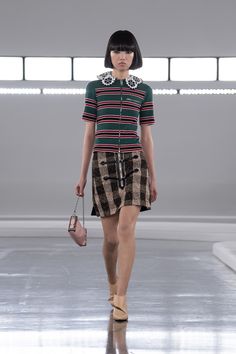 Louis Vuitton Pre-Fall 2024 Collection | Vogue China Image, Fall Shows, Fashion Runway Show, Cruise Collection, Show Collection, Pre Fall Collection