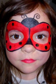 Are you looking for a last-minute simple Halloween makeup for kids? We’ve got plenty of easy, cute, and adorably scary Halloween face painting ideas for you! Obličejové Masky, Kids Carnival, Makeup Tip, Mask Ideas