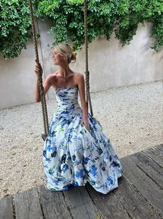 Coastal Granddaughter Prom Dress, Midsummers Dresses, Spring Ball Dress, Prom Dresses With Boots, Different Prom Dresses Unique, Prom Dress Inspo 2023, Preference Dresses, Floral Dresses Formal, 2024 Prom Dresses