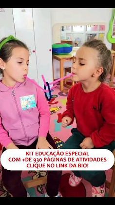 Atividade passando argola, além de muito divertida, podemos desenvolver locomoção motora e concentração ⭕🧃 SEGUE NOSSOS PERFIS: 🎶@universoeducacional 📸 @universo.educacao.infantil Pinterest @universoeducacionalinfantil O MELHOR KIT DE ATIVIDADES DE EDUCAÇÃO ESPECIAL! 🧮😁 Desenvolvidos por especialista em educação especial, o KIT EDUCAÇÃO ESPECIAL, vai te dar todo apoio para o desenvolvimento do seu filhote, de forma lúdica e muito criativa. CLIQUE NO LINK DA BIO! Permainan Kerjasama Tim, Fun Group Games, Diy Kids Games, Kindergarden Activities, Physical Activities For Kids, Indoor Games For Kids, Family Party Games, Baby Learning Activities