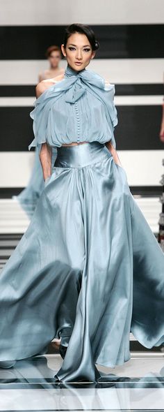 Elie Saab Fall-winter 2008-2009 - Ready-to-Wear Ellie Saab, Elie Saab, Elie Saab Fall, Dress Winter, Winter Formal, Gorgeous Gowns, Laura Ashley, Looks Style