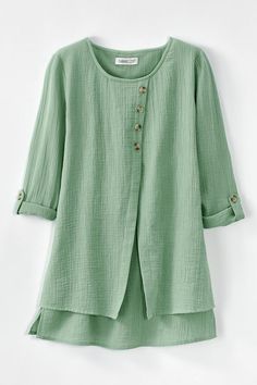 Breezy as summer vacation, with artfully refined details. Layers of pure cotton crinkled gauze are accented with faux coconut shell buttons and a split-front top layer. | Women's Light as Air Gauze Pullover Tunic Top - Prairie Green - XS Couture, Haute Couture, Printed Tunics, Western Tops For Women, Cotton Tops Designs, Tunics For Women, Striped Off Shoulder Top, Long Shirt Women, Gauze Tunic