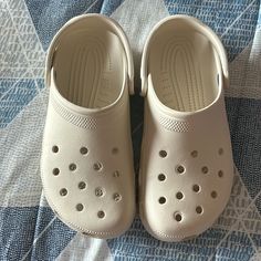 Only Worn A Handful Of Times And Mostly Indoors. Comfy And Practically Brand New. Creme Crocs, Cream Crocs, Crocs Cream, Crocs White, Shoes Cream, College Board, Cream Shoes, Women's Crocs, Swag Shoes