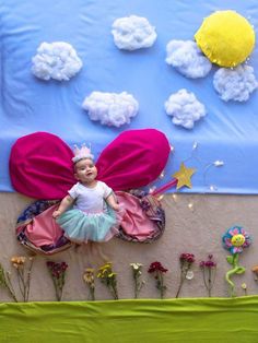 Butterfly Photoshoot, Baby Fashion Newborn, Baby Photography Backdrop, Baby Boy Decorations, Baby Milestones Pictures, Baby Milestone Photos, Monthly Baby Pictures, Monthly Baby Photos