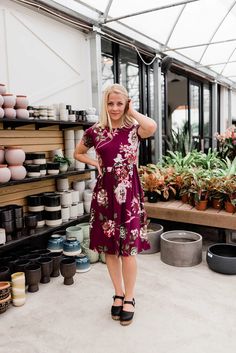 Floral dresses make perfect work outfits for spring and summer for women. This modest fashion one is casual and maroon with pockets. Shop now! #summerstyle #modestclothing Casual Styles, Work Outfits For Spring, Outfits For Spring, Modest Clothes, Hooded Sweatshirt Dress, Tie Waist Dress, Outfit Trends