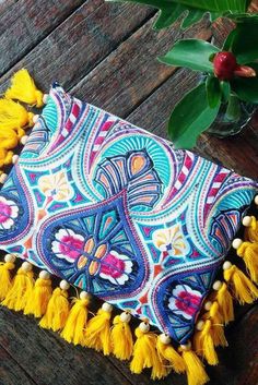 Embroidered Clutch Bag, Bohemian Purse, Embroidered Clutch, Fringe Purse, Mode Boho, Kleidung Diy, Fringe Bags