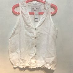 Bella Dahl Kids Ruffle Neck Bubble White Top. Beautiful And Solid White . Brand New With Tag Welcome Most Reasonable Offer White Shirt Blouse, Bella Dahl, Linen Blend Shirt, Smock Top, Button Front Top, White Brand, Pink Tank, Front Tie Top, Blouse Shirt