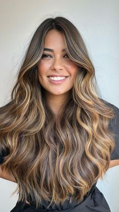 Golden Brown Hair Color, Hair Dye Tips, Dark Hair With Highlights, Caramel Hair