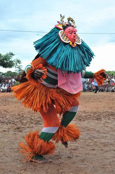 ivory coast culture - Google Search Arte Inspo, Folk Costume, 영감을 주는 캐릭터, People Of The World