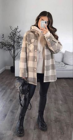 Mode Logos, Alledaagse Outfits, Populaire Outfits, Stylish Fall Outfits, Cold Outfits, Easy Winter Outfit, Trendy Fall Outfits