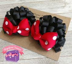 Minnie Mouse Ears on Clips and Optional Soft Headband – Magnificent Treasures Minnie Mouse Ideas, Crochet Headband Baby, Bandeau Au Crochet, Headband Diy, Minnie Mouse Headband, Buat Pita, Disney Bows, Baby Headbands Crochet, Disney Hair