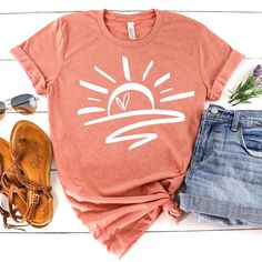 Cute Womens Tshirt, Oviedo, Trending Tshirts Designs, Sunshine Shirt Ideas, Sunshine Tshirt Design, Cricut Projects Shirts Graphic Tees, Trending Graphic Tees 2024, Elementary Spirit Shirts, Summer Tees Graphics