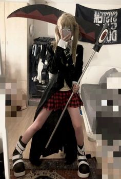 Soul Eater Cosplay, Anime Cosplay Ideas, Soul And Maka, Mode Grunge, Idee Cosplay, Black Color Hairstyles, Color Hairstyles, Cosplay Characters, Soul Eater