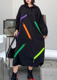 Organic hooded long sleeve fallclothes design black long Dress Materials used: cotton blendedMeasurement:One size fits all for this item. Please make sure your size doesn't exceed this size: 4XL/BUST-122cm length 110cm / 42.9"Sleeve length 66cm / 25.74"Cuff 24cm / 9.36"bust 122cm / 47.58"Waist 126cm / 49.14"hem 146cm / 56.94"We ship worldwide.Tracking numbers provided for all orders. Black Long Dress, Queen Dresses, Motif Vintage, Iranian Women Fashion, Iranian Women, Cotton Dress Summer, Sport Dress, Long Black Dress, Dress Cotton