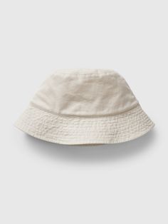 Smooth linen-blend bucket hat.  Flutter brim. Cream, Hats, Cream Png, Chinos Pants, Linen Blend, Bucket Hat, Gap