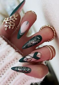 New Years Nail Designs, New Years Eve Nails, Nail Art For Beginners, Classy Nails