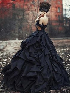 Satin Bridal Dress, Black Wedding Dress Gothic, Black Wedding Gowns, Satin Bridal Gowns, Black Ball Gown, Gothic Wedding Dress, Gothic Vintage, Dark Wedding