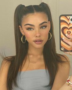 Madison Beer pigtails hairstyle High Ponytails, 80s Men Hairstyles, Fishbone Hairstyle, Neck Length Hair, High Pigtails, French Braid Pigtails, Peinados Aesthetic, Kadeřnické Trendy