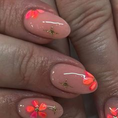 𝐆𝐈𝐀𝐍𝐆’𝐒 𝐍𝐀𝐈𝐋𝐒 on Instagram: "Marble floral 🌸🎀✨ #biab #marble #marblenails #nail #floralnails #nailaddict #nailinstagram #naillove #nailinspiration #nailsalon #summernails #nailinspire #naillove #summervibes #nailinstagram #nailoftheday #naillife #gelnails #gelnailart #naildesign" Short Flower Nail Designs, Biab Summer Nails, Biab Nails Inspiration, Biab Nail Art, Flower Design Nails, Shellac Nails Summer, Yellow Nail Designs, Biab Nails, Girly Acrylic Nails