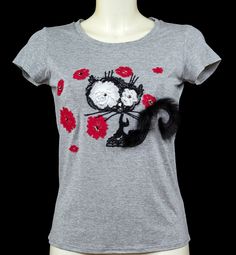 Cute #lace  #kitten with a fluffy tail on the poppy field on your favorite gray t-shirt! Fluffy Tail, Cute Kitten, Gray T Shirt, Poppy Field, Pin It