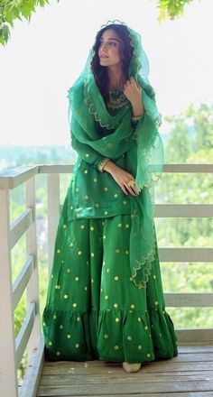 Types Of Pakistani Dresses, Green Mehndi Outfit Simple, Grara Dress Pakistani Simple, Cotton Sharara Designs, Sharara Suit Cotton, Casual Sharara, Grara Dress, Cotton Sharara, Sharara Designs