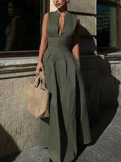 Loose Clothing, Sleeveless Outfit, Long Bodycon Dress, Sleeveless Dresses, Mode Inspo, Burj Khalifa, Clothing Style, Sleeveless Maxi Dress, Collar Dress