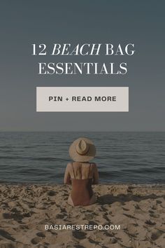 Sharing my 12 Quiet Luxury beach bag essentials for summer 2024. Discover everything you need for the perfect day in the summer #beachbagessentials [beach bag, beach bag aesthetic, beach bag essentials] Aesthetic Beach Bag, Beach Bag Aesthetic, Natural Face Toner, Beach Bag Essentials, Classic Capsule Wardrobe